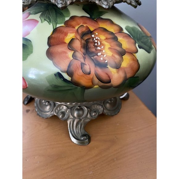 3 way Hurricane lamp beautifully hand painted - Picture 4 of 12